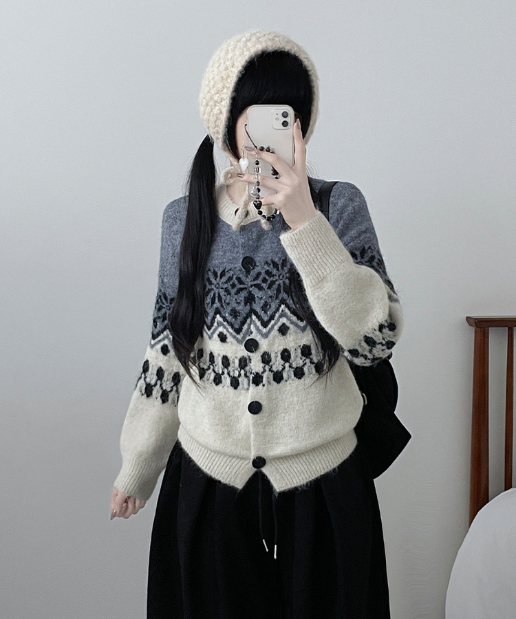 트리눈꽃노르딕패턴라운드울니트가디건