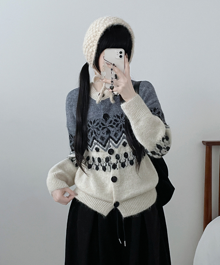 트리눈꽃노르딕패턴라운드울니트가디건