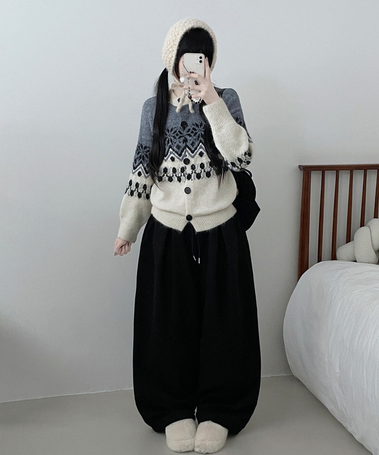 트리눈꽃노르딕패턴라운드울니트가디건