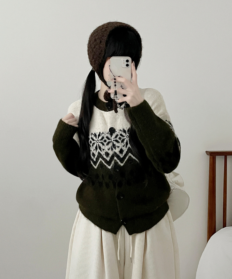 트리눈꽃노르딕패턴라운드울니트가디건