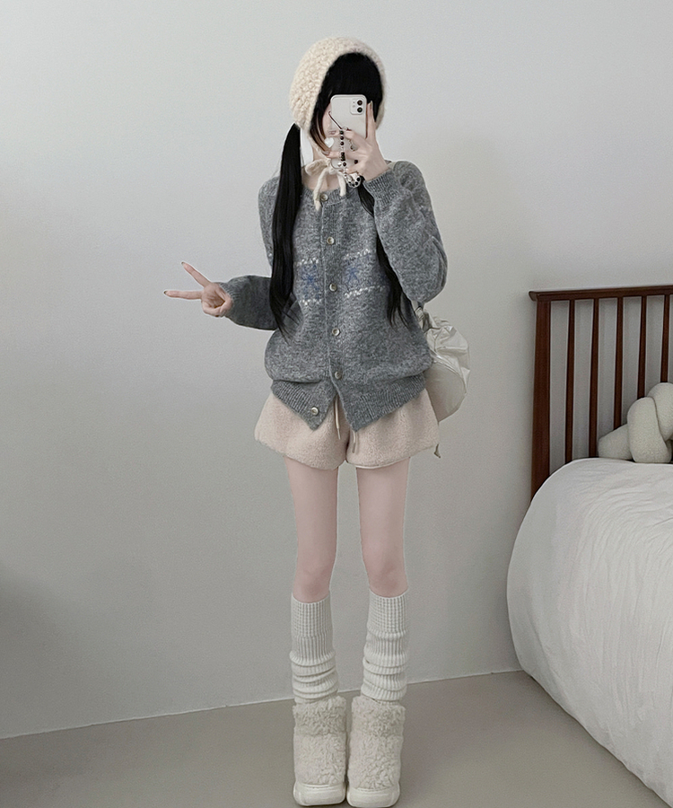 포이리본패턴라운드니트가디건