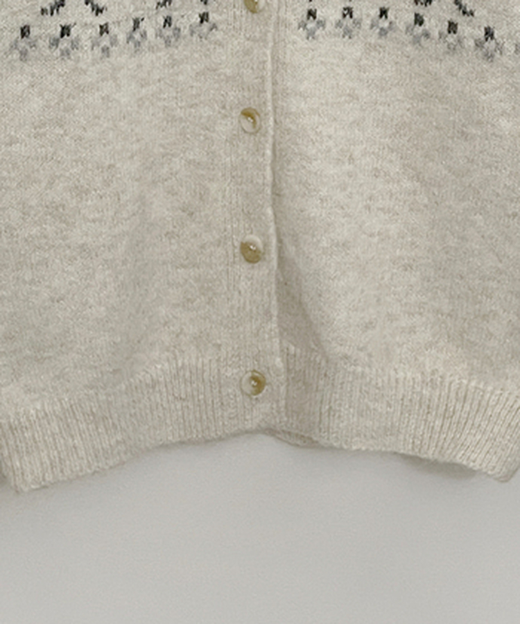 포이리본패턴라운드니트가디건