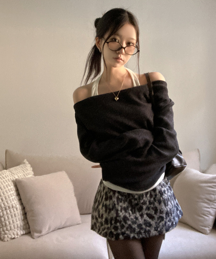 베리핏 포근 기모 홀터 레이어드 셔링 드레이프 티셔츠 차콜