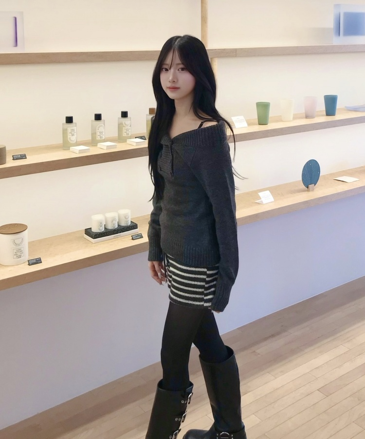 스트라이프 울 숏 팬츠