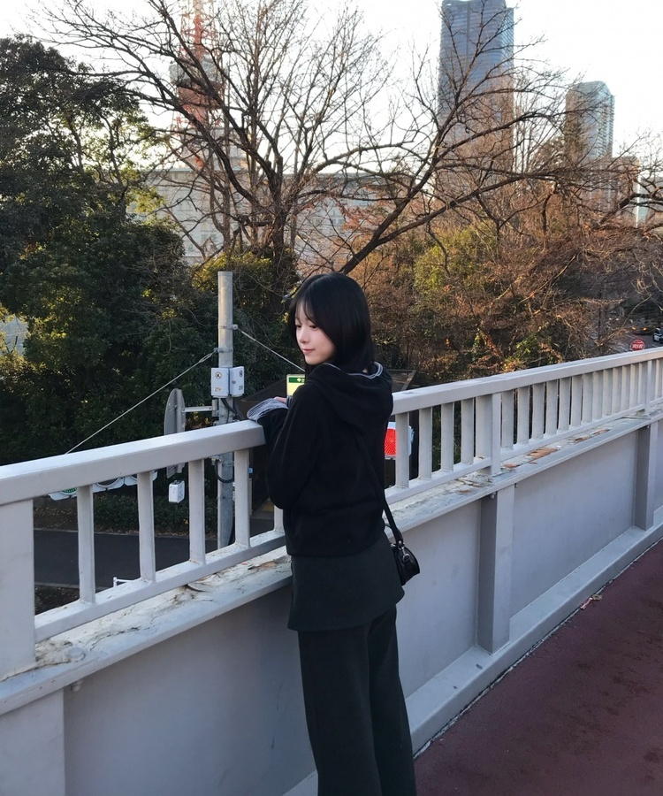 ブーツカットスカートパンツ CHARCOAL