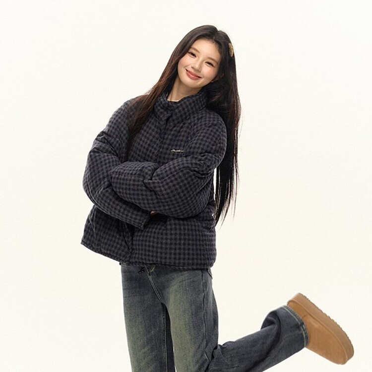 네모 체크 숏 패딩