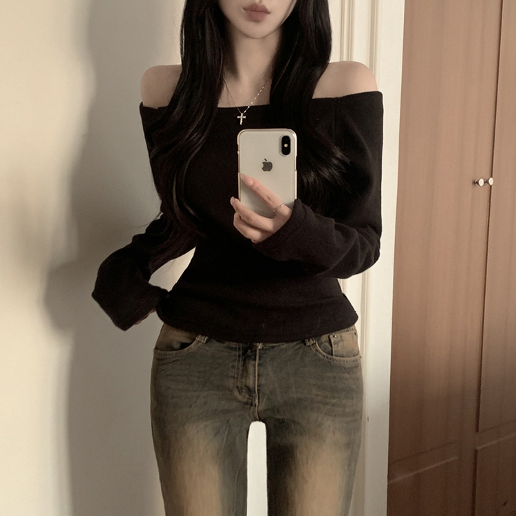 손등덮는 여리핏 오프숄더 겨울 기모 슬림핏 긴팔티셔츠 크리스마스룩 파티룩 블랙