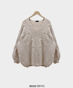 보호본능 자극핏여리함 플러스 꽈배기 꼬임 브이넥 오버핏 니트