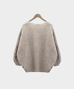 보호본능 자극핏여리함 플러스 꽈배기 꼬임 브이넥 오버핏 니트