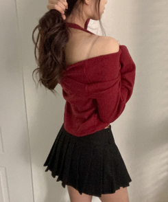 플럼 포근 기모 홀터 리본 오프숄더 티셔츠 와인