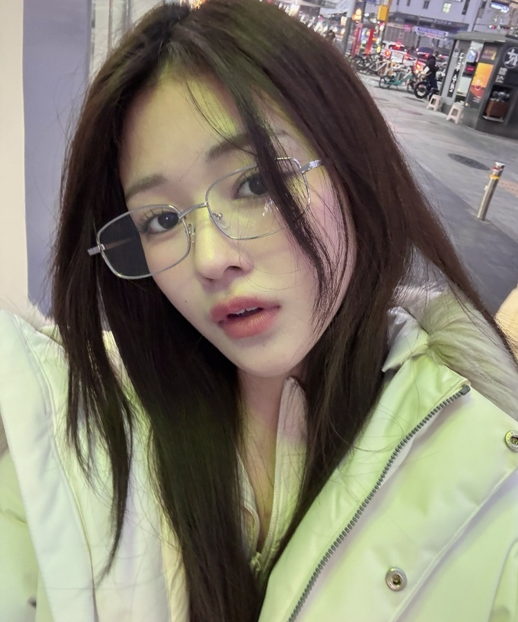 너드 긱시크 스퀘어 스틸 안경 실버