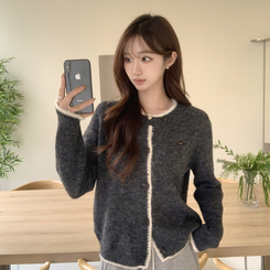 극강의 부드러움 바닐라 라운드 배색 루즈핏 버튼 긴팔 팬던트 겨울 와펜 여리핏 니트 가디건 차콜