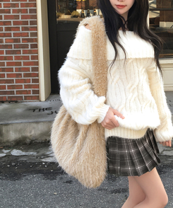 퍼글 푸들 퍼 털 크로스 보부상 숄더백 빅백 베이지