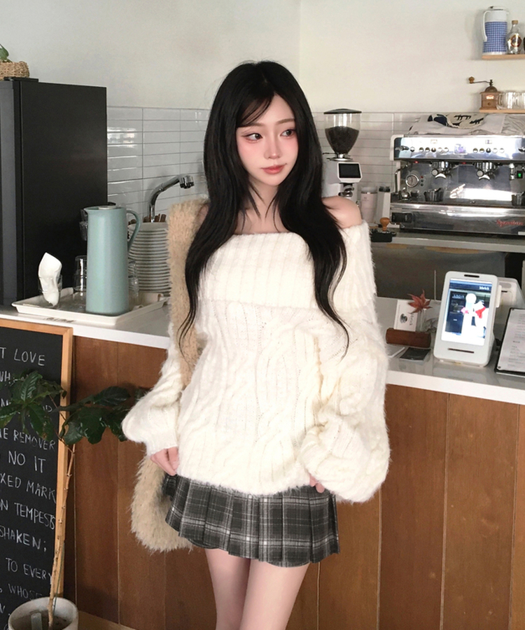 미츠 모헤어 케이블 꽈배기 여리핏 폭닥 도톰 오프숄더 니트 아이보리