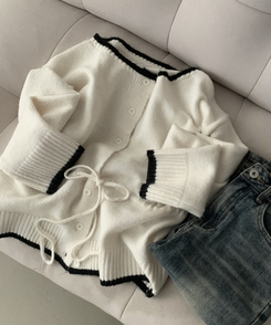 포니 배색 보트넥 허리스트링 울 니트가디건