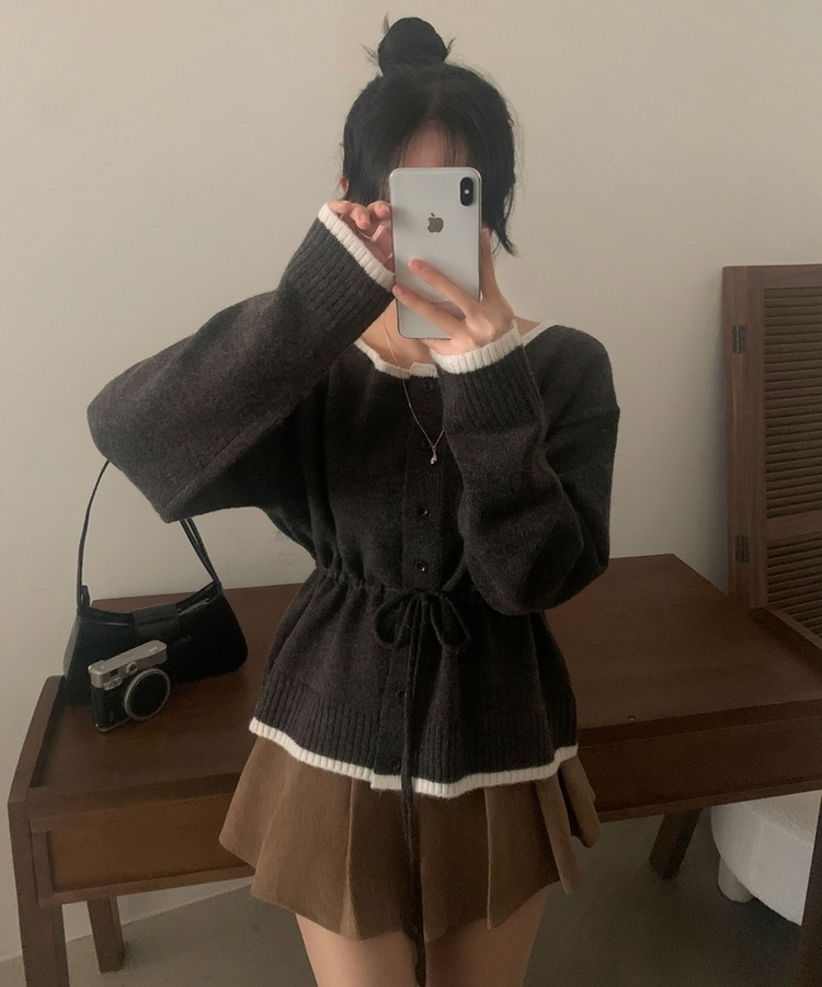 포니 배색 보트넥 허리스트링 울 니트가디건 브라운