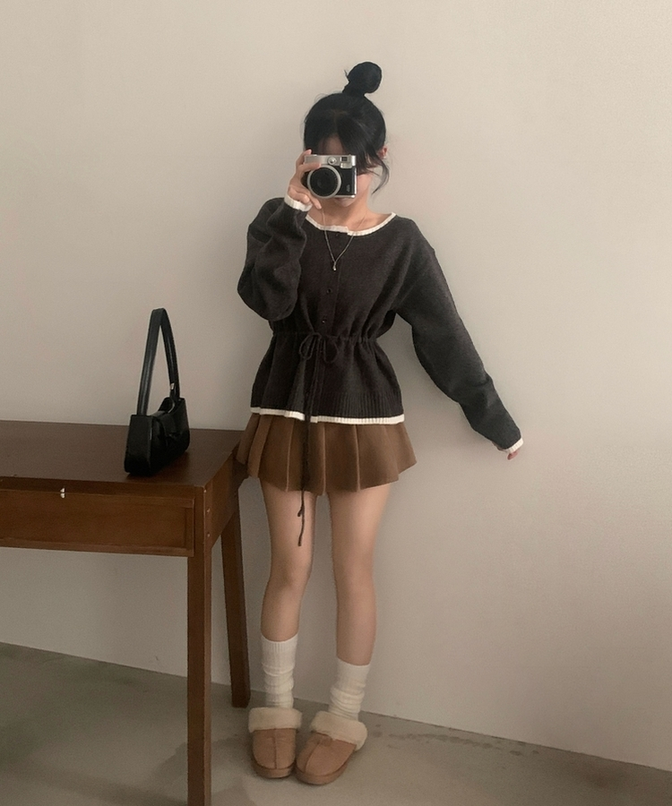 포니 배색 보트넥 허리스트링 울 니트가디건 브라운