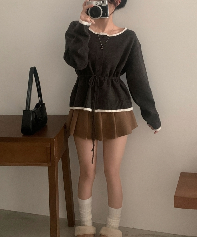 포니 배색 보트넥 허리스트링 울 니트가디건 브라운