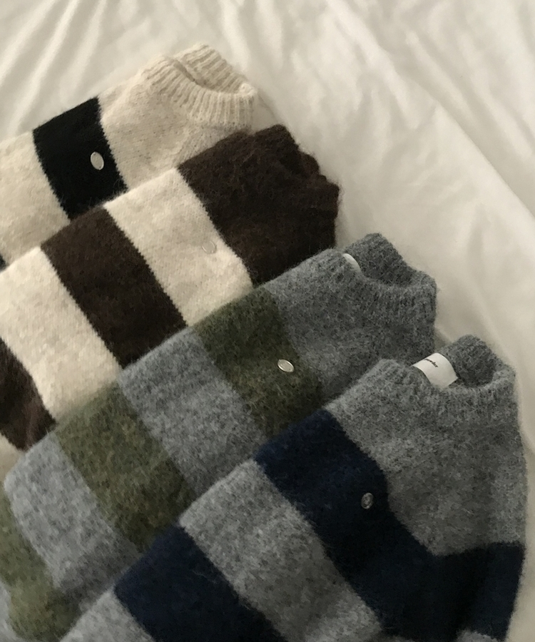 바론 모헤어 단가라 스트라이프 소프트울 펜던트 라운드 니트