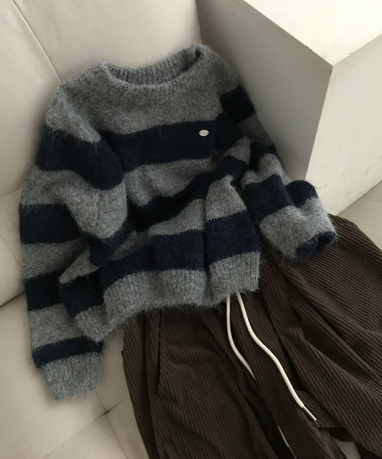 바론 모헤어 단가라 스트라이프 소프트울 펜던트 라운드 니트 블루