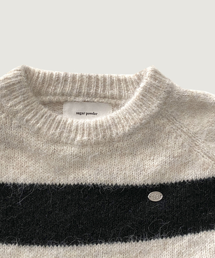 바론 모헤어 단가라 스트라이프 소프트울 펜던트 라운드 니트