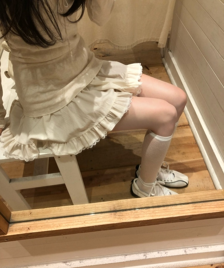 ガーリーフリルミニスカート CREAM