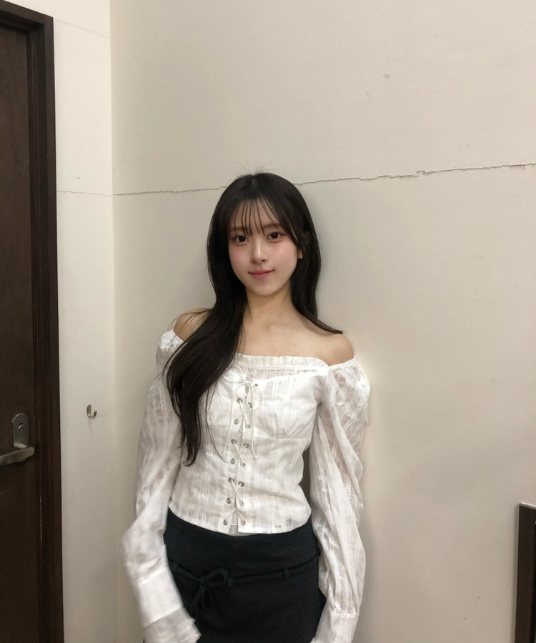 レースアップオフショルダーブラウス WHITE