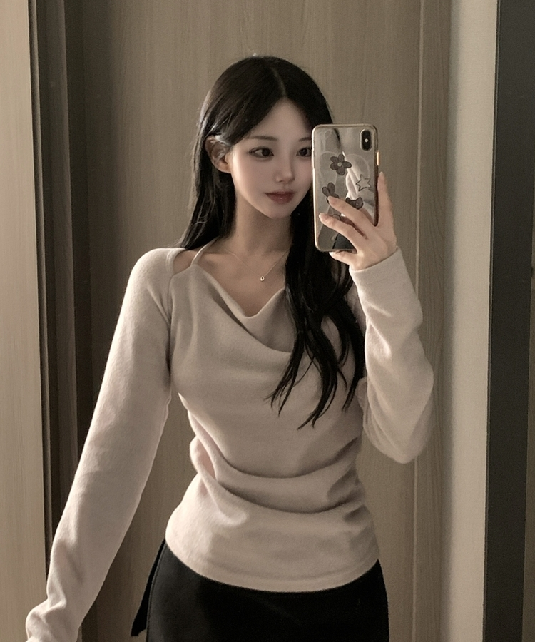 수지 홀터넥 드레이프 옆셔링 기모 니트 티셔츠