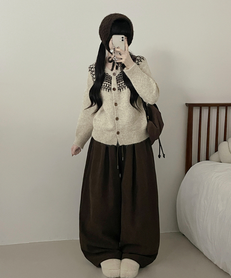 우디노르딕패턴라운드루즈핏울니트가디건