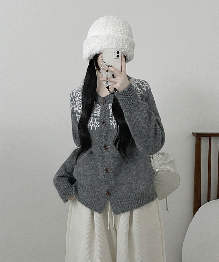 우디노르딕패턴라운드루즈핏울니트가디건