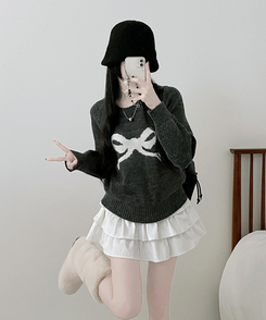 빅리본배색라운드세미크롭긴팔울니트 먹색