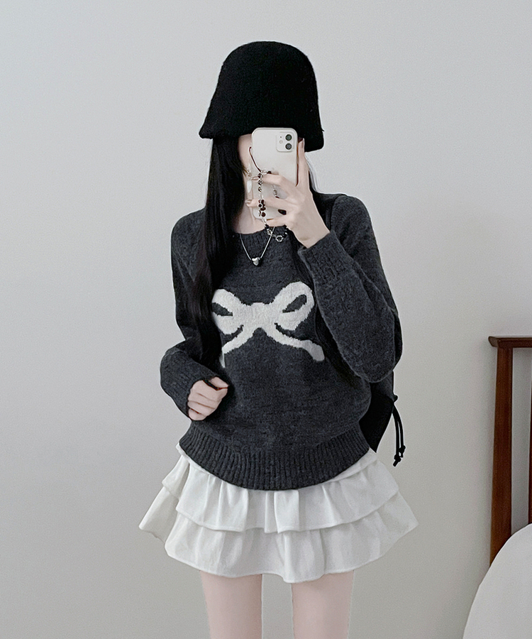 빅리본배색라운드세미크롭긴팔울니트 먹색