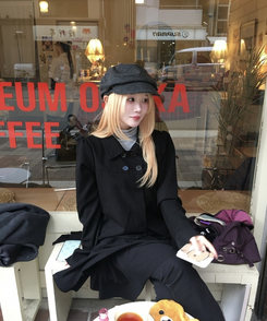 ダブルボタンショートジャケットコート BLACK