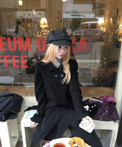 ダブルボタンショートジャケットコート BLACK