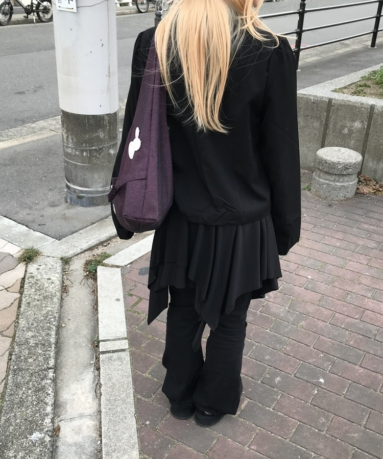 언발 레이어드 미디 스커트 블랙