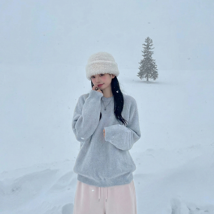 도톰폭닥 라운드넥 울 오버핏 겨울 소라색 니트 연말룩 여름쿨톤 소라니트 스카이블루