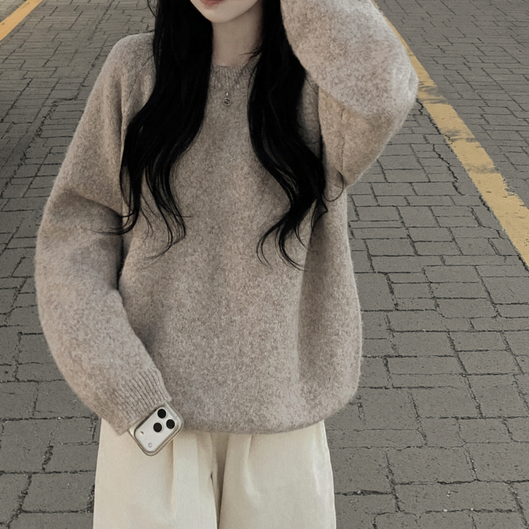 도톰폭닥 라운드넥 울 오버핏 겨울 소라색 니트 연말룩 여름쿨톤 소라니트 버터멜