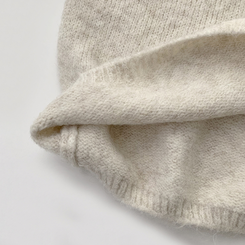 차르르 떨어지는 루즈핏 겨울 브이넥 버튼 참 니트 팬던트 데일리 연말룩 긴팔 상의 5color