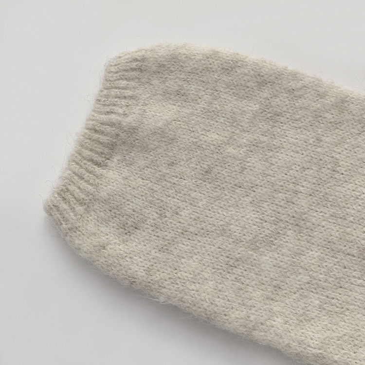 차르르 떨어지는 루즈핏 겨울 브이넥 버튼 참 니트 팬던트 데일리 연말룩 긴팔 상의 5color