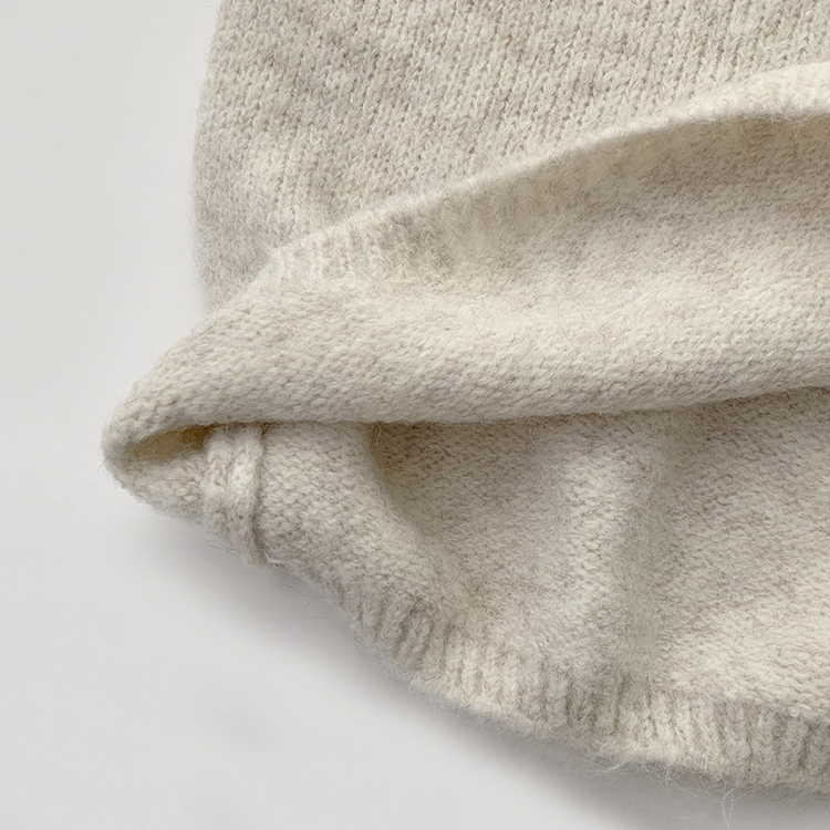 차르르 떨어지는 루즈핏 겨울 브이넥 버튼 참 니트 팬던트 데일리 연말룩 긴팔 상의 5color