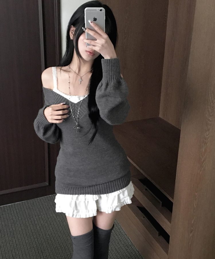 데스 울 딥브이넥 오프숄더 레이어드 벌룬 슬림 롱 니트 그레이