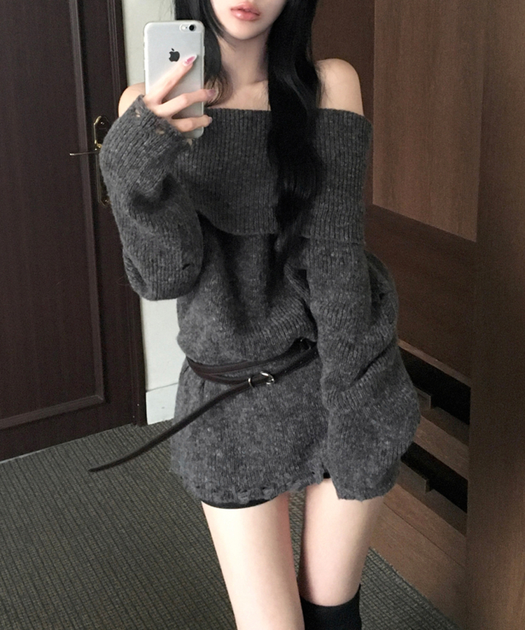 피어리 울 오프숄더 도톰 데미지 여리 롱 니트 차콜