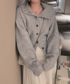 폭닥폭닥 하이넥 후드 골지 세미 크롭 아방핏 니트 가디건 회소라