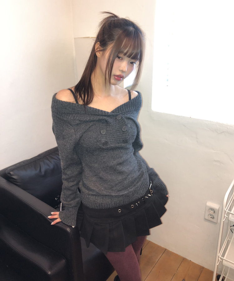 ダブルボタンオフショルダーニット GREY