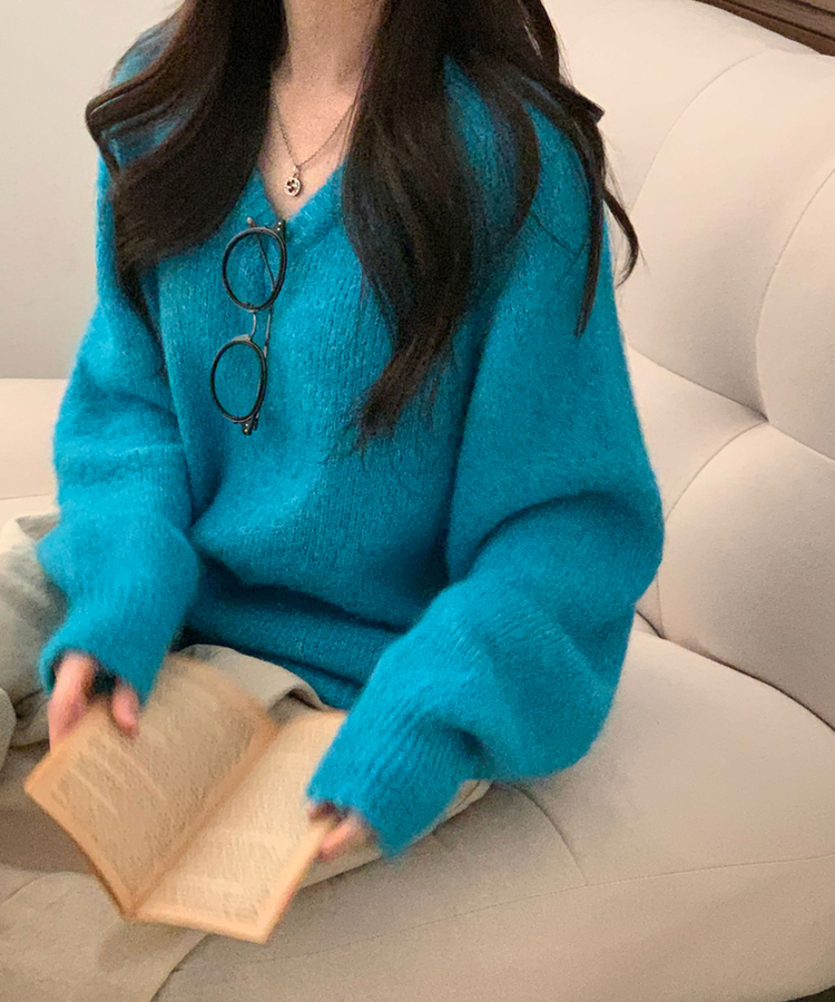 스웰 모헤어 브이넥 루즈핏 긴팔니트