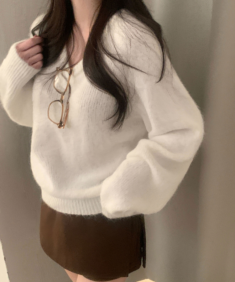 스웰 모헤어 브이넥 루즈핏 긴팔니트