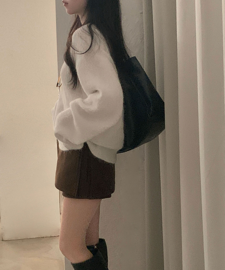 스웰 모헤어 브이넥 루즈핏 긴팔니트