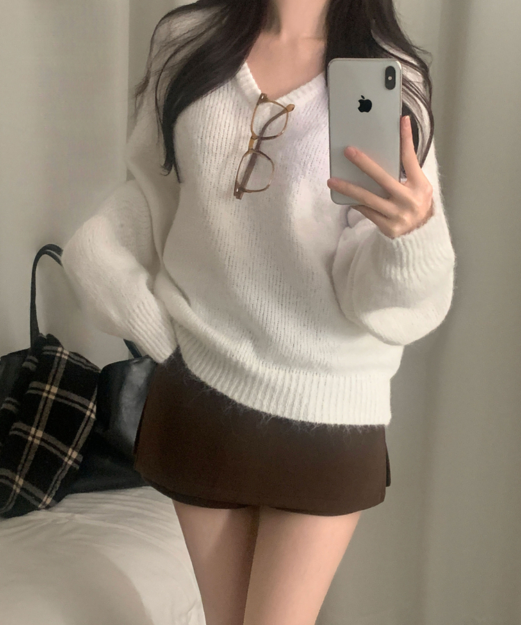 스웰 모헤어 브이넥 루즈핏 긴팔니트