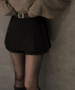 【ベルト付き】厚手プリーツウールスカートパンツ BLACK