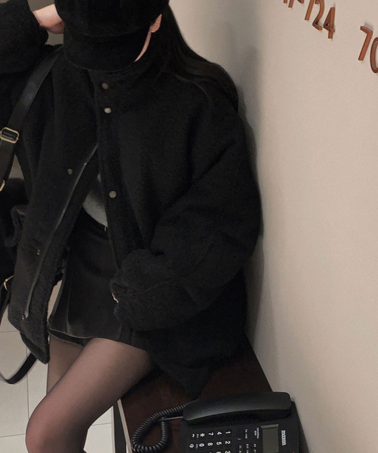 전체누빔안감으로 따뜻함 상승올데이 하이넥 부클 집업 누빔 하프 자켓